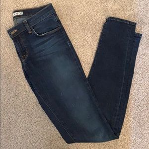 Size 25 J Brand 620 Super Skinny Veruca